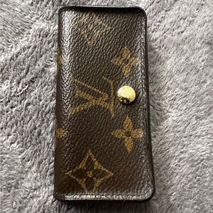 LV 4 Key Holder